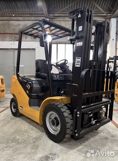 Вилочный погрузчик UN Forklift FD25, 2024