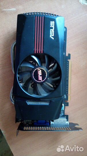 Видеокарта Asus GTX 550 TI 1024M gddr5 192bit