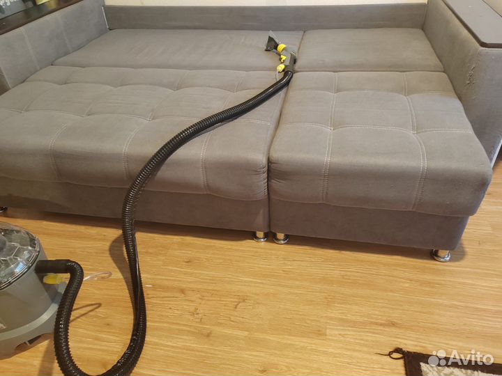 Выездная химчистка мягкой мебели