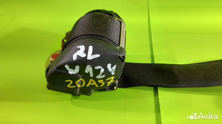 Ремень безопасности задний для Mercedes-Benz W124