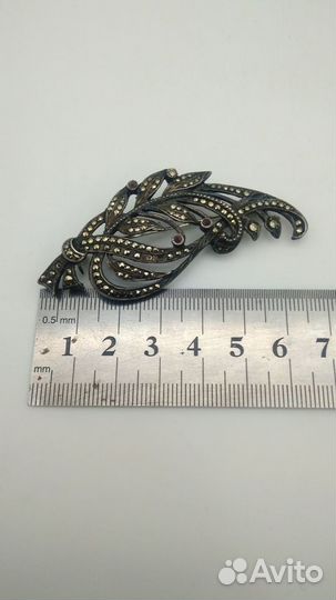 Брошь серебро 925 проба, вставка марказиты, первая