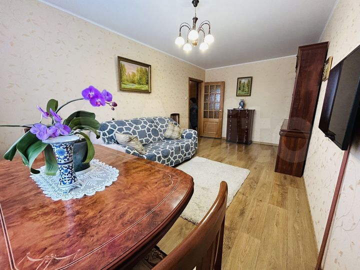 3-к. квартира, 71,5 м², 5/5 эт.