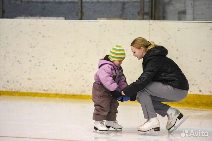 Тренер по фигурному катанию