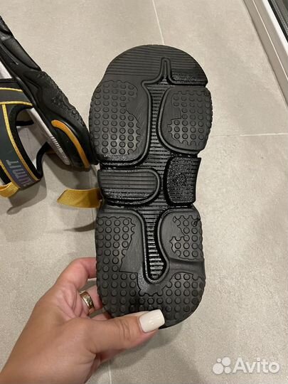 Сандали 35 р Капика