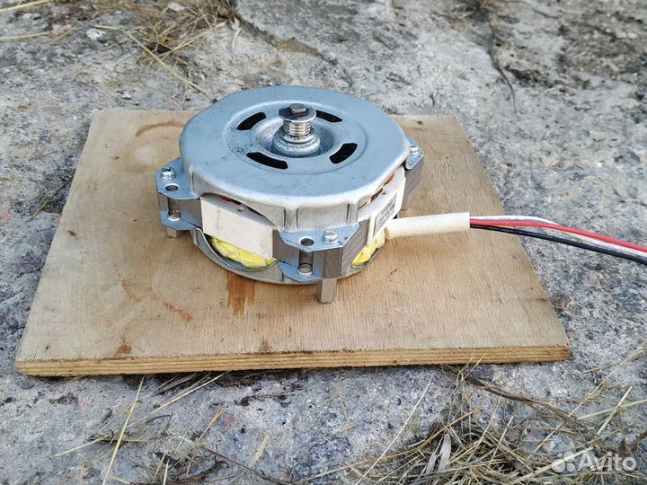 Мотор хлебопечки KH102/16-A