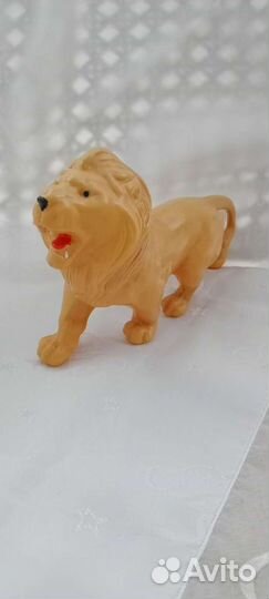 Игрушки СССР. Заяц, лев