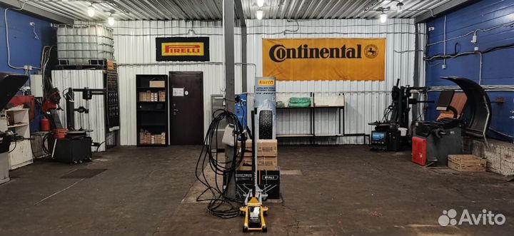 Yokohama W.Drive V905 295/30 R22 103V