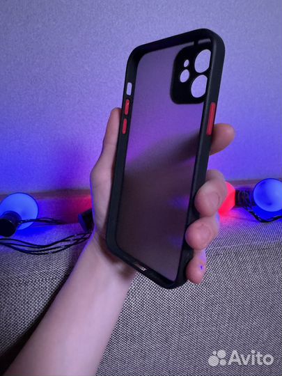 Чехол на iPhone 12