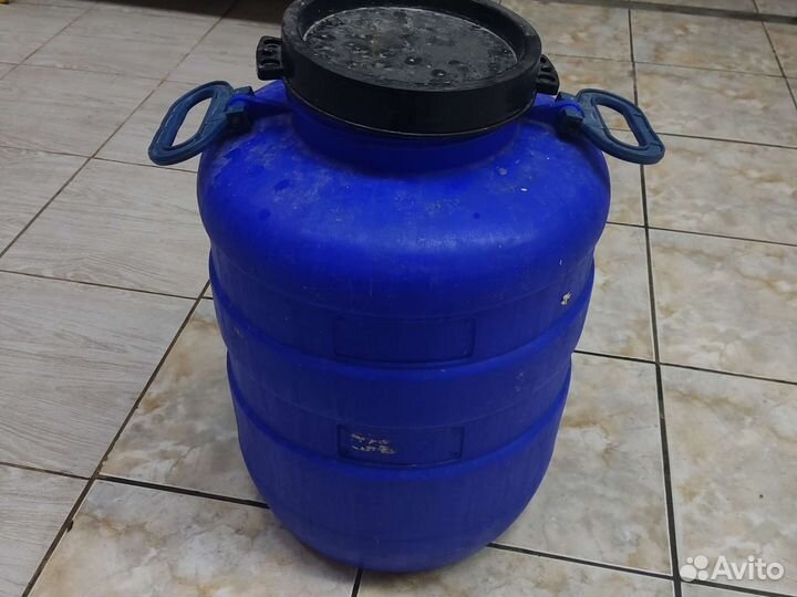 Бочка пластиковая 50 и 40 литров