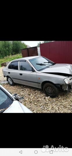 Hyundai Accent по частям