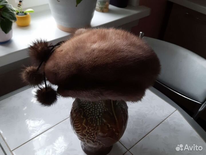 Берет норковый и мутоновый раз.57