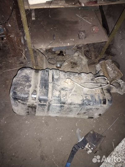 Бак пластиковый газель