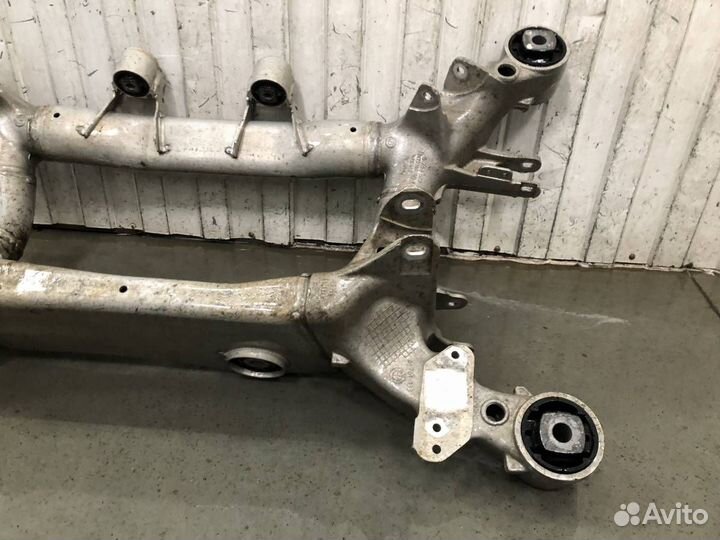 Балка задняя BMW 5-series E60/E61 2003-2009