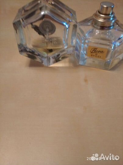 2 пустых флакона Flora Gucci
