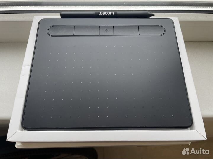 Графический планшет Wacom intuos S bluetooth