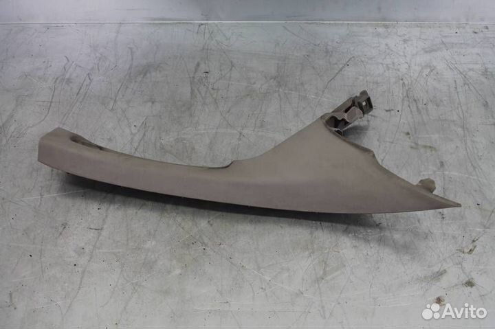 Обшивка стойки правая Nissan Pathfinder R51