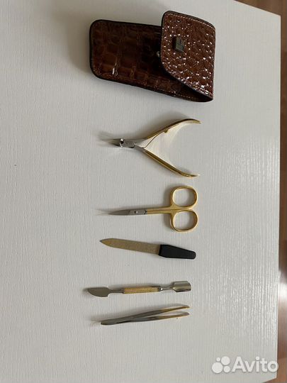 Маникюрный набор Metzger 5 предметов в чехле