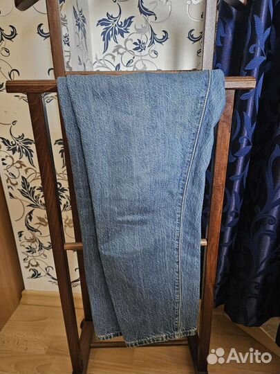 Женские джинсы levis 501