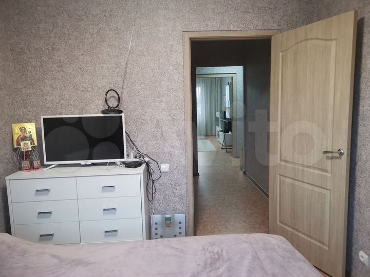 2-к. квартира, 52 м², 1/4 эт.