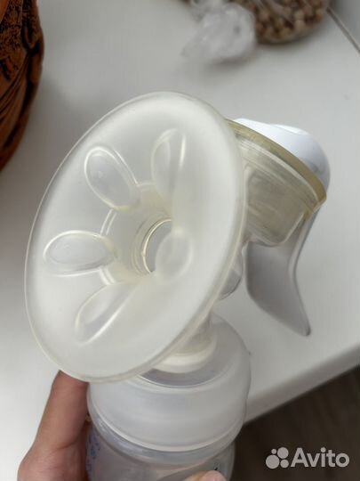 Молокоотсос avent ручной