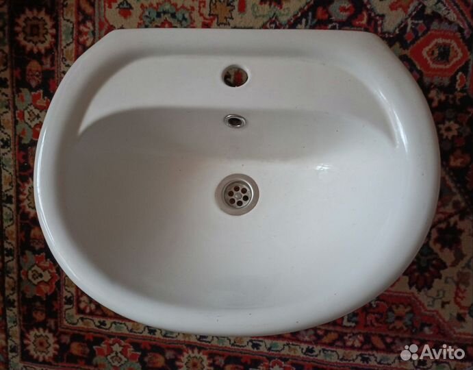 Раковина в ванную бу 39*52