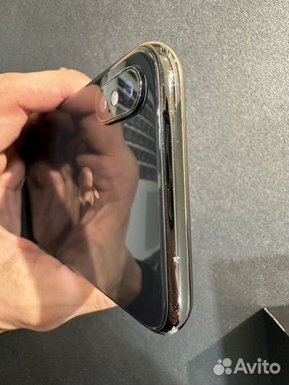 iPhone X, 64 ГБ