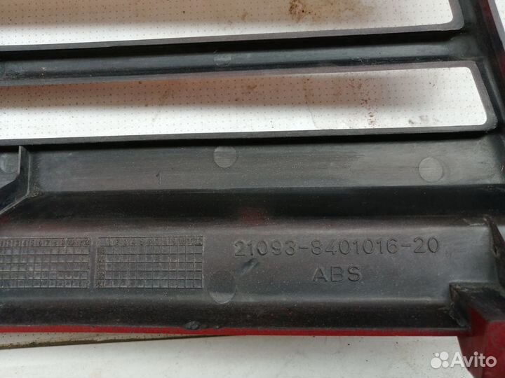 Передняя решетка бампера ваз 21093