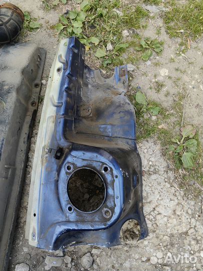 Брызговик крыла kia spectra (стакан )