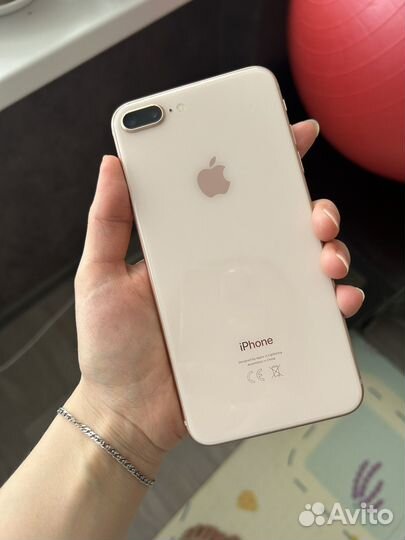 iPhone 8 Plus, 64 ГБ