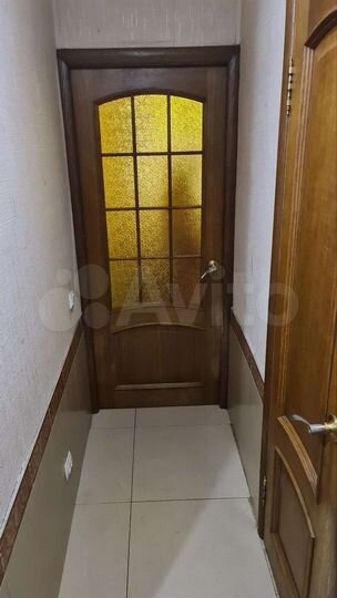 3-к. квартира, 57 м², 1/4 эт.