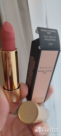 Помады Gucci 208/217/312/505