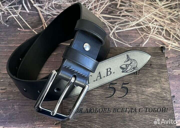 Кожаный ремень с гравировкой
