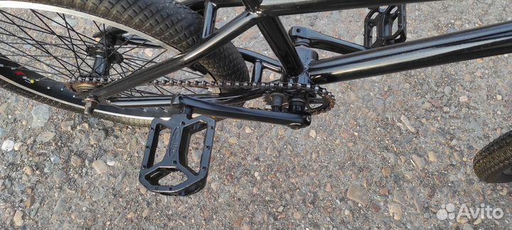 Трюковой велосипед BMX