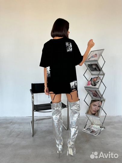 Стильная футболка с накатом