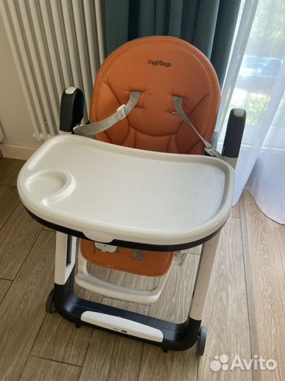 Продам стульчик для кормления Peg perego Siesta