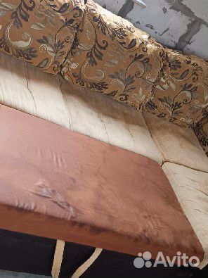 Угловой диван бу