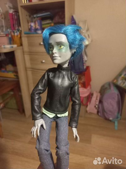 Кукла Монстер Хай Гэррот Дю Рок Любовь в городе