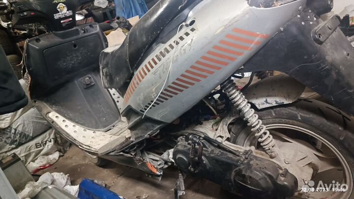 Скутер 80 кубов