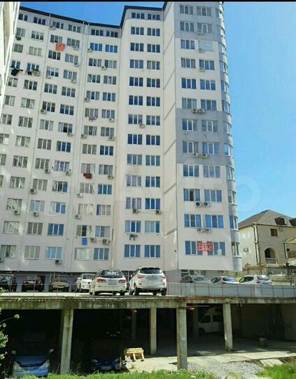 Гараж, > 30 м²
