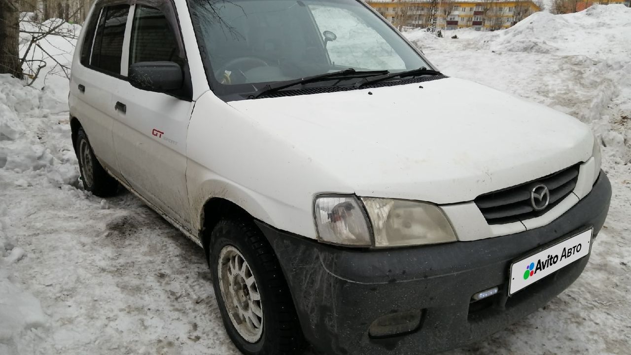 Mazda Demio: фото владельца