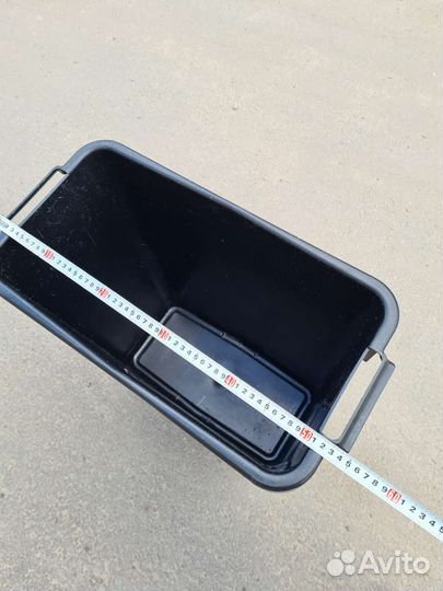 Ведро, мусорный контейнер