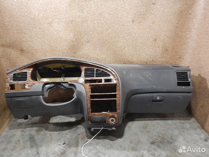 Б/У Б/У Торпедо, Hyundai (Хендэ) -elantra (00-05)