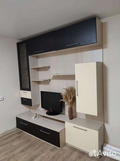 Шкаф стенка