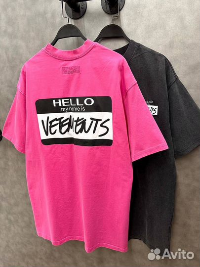 Футболка vetements
