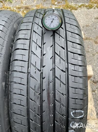 Toyo Tranpath J48 215/65 R16