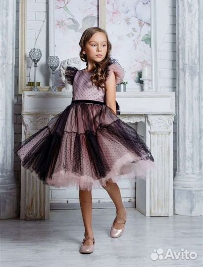 Нарядное платье