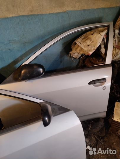 Двери боковые