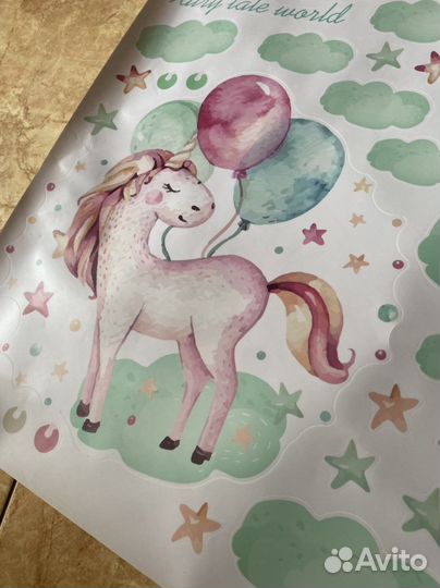 Наклейка интерьерная 