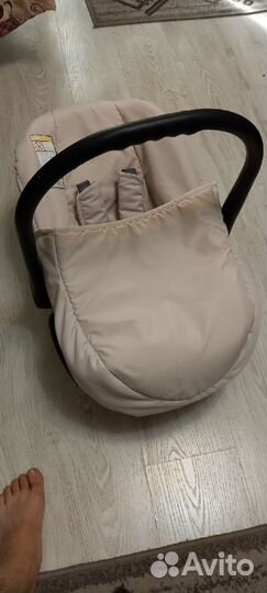 Продам автокресло