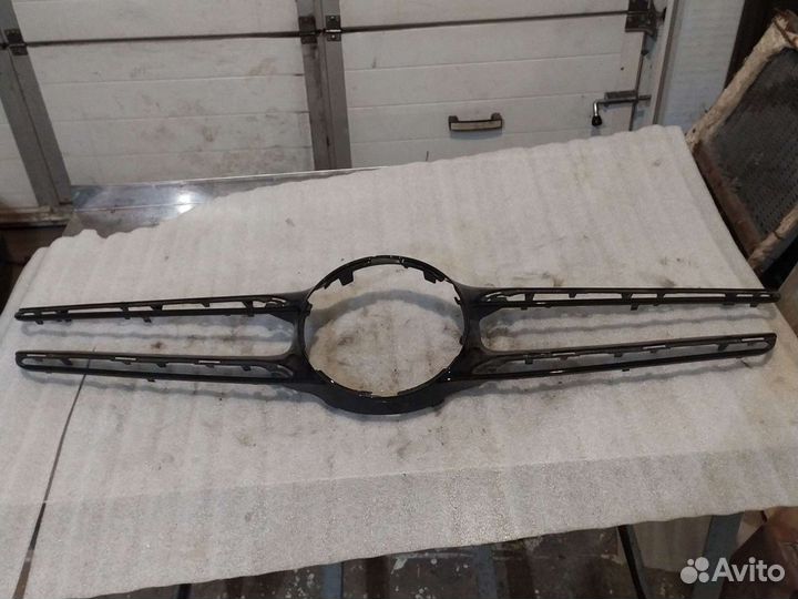 Решетка радиатора Мерседес GLC X253